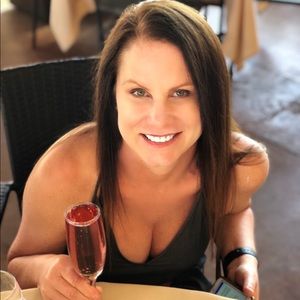 Meet your Posher, Kelli